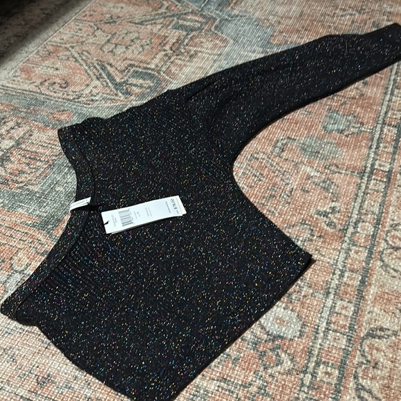 Bcbgeneration gorgeous top - Picture 3 of 4